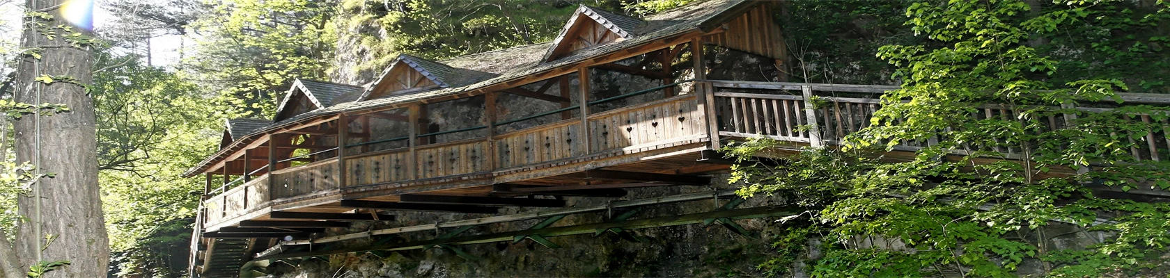 die-quarbbruecke-am-piestingtalradweg.webp